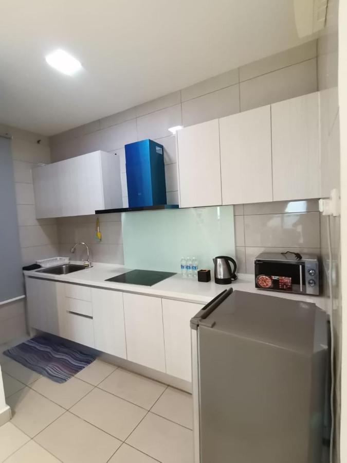 Conezion Residence Putrajaya Nearby Ioi City Mall Екстер'єр фото